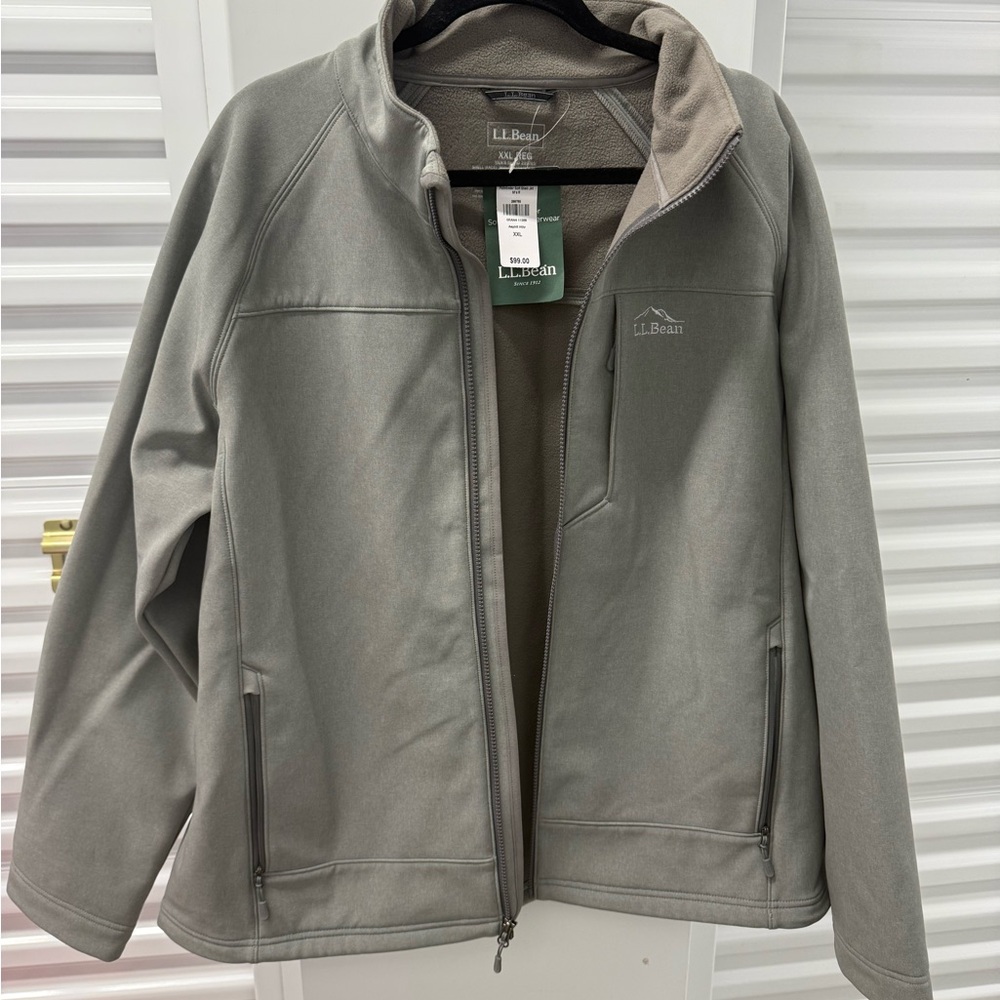 L.L. Bean Men's Performance Jacket in Gray